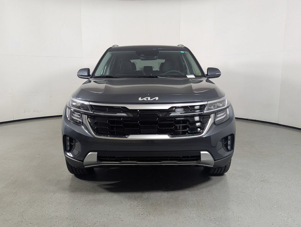 New 2026 Kia Seltos SX AWD/4WD image 2