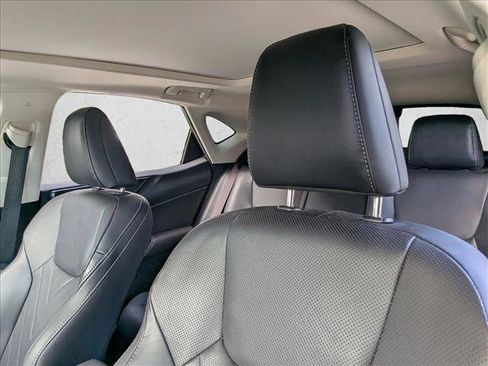 Used 2023 Lexus NX 300h AWD w/ Luxury Package image 17