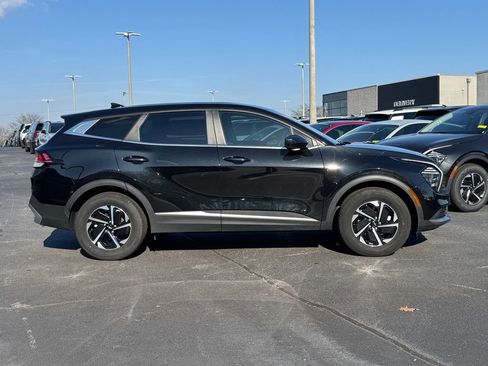 Certified 2024 Kia Sportage LX image 2