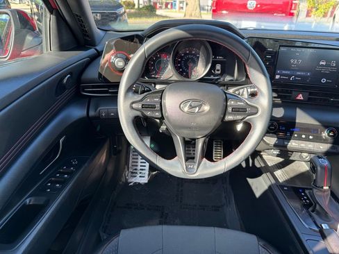 Used 2022 Hyundai Elantra N Line FWD image 13