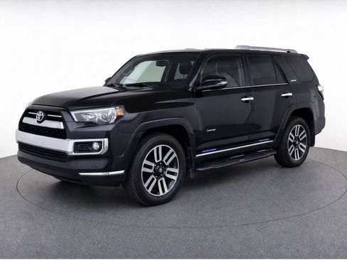 Used 2016 Toyota 4Runner Limited AWD/4WD image 2