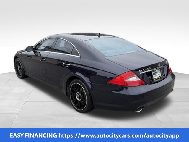 Used 2011 Mercedes-Benz CLS 550 image 4