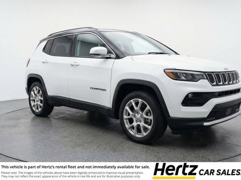 Used 2025 Jeep Compass Limited image 1