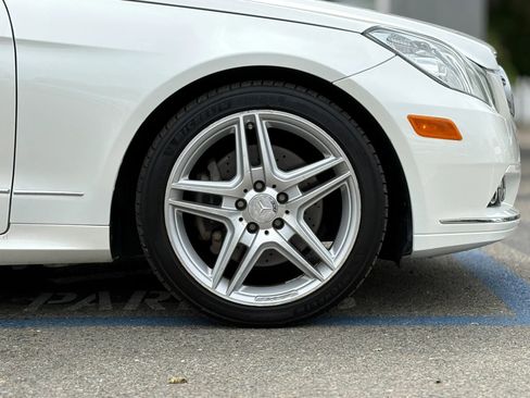Used 2013 Mercedes-Benz E 350 Cabriolet image 30
