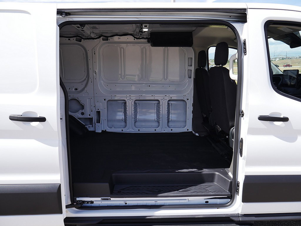New 2027 Ford Transit 150 Low Roof AWD image 31