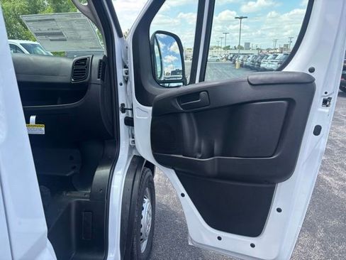New 2026 RAM ProMaster 3500 w/ Convenience Group FWD image 14