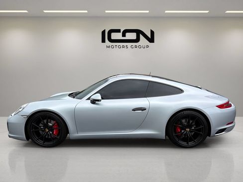 Used 2017 Porsche 911 Carrera S RWD image 2