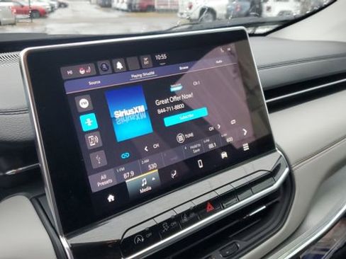 Certified 2022 Jeep Compass Limited image 12