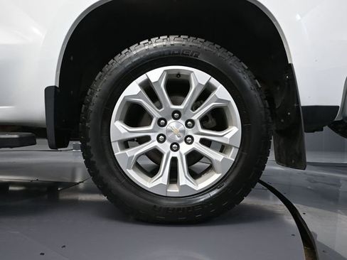 Used 2023 Chevrolet Silverado 1500 LTZ w/ LTZ Convenience Package II image 16