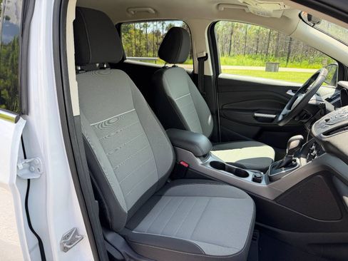 Used 2014 Ford Escape SE AWD/4WD image 23