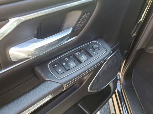 Used 2023 RAM 1500 Laramie image 22