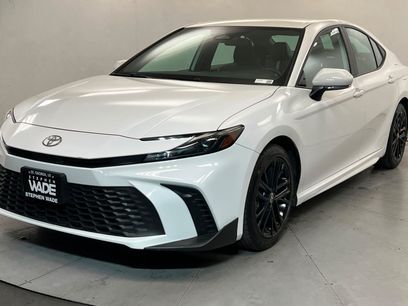 Used 2025 Toyota Camry SE