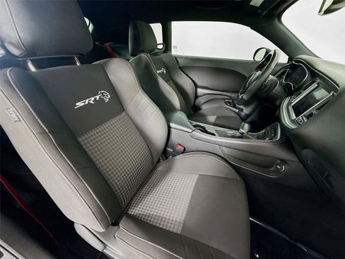 Used 2020 Dodge Challenger SRT Hellcat Redeye image 15