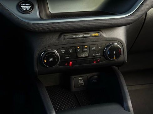 Used 2023 Ford Bronco Sport Badlands image 24