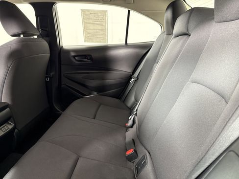 Used 2023 Toyota Corolla LE image 24