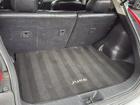 Used 2011 Nissan Juke SL FWD image 13