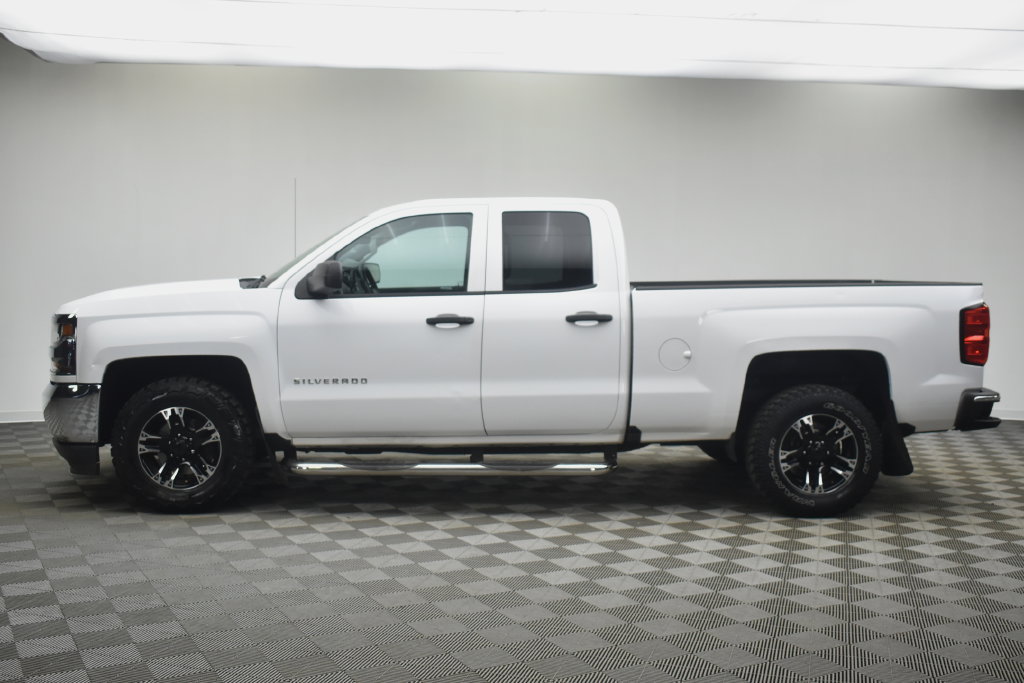 Used 2018 Chevrolet Silverado 1500 W/T w/ WT Convenience Package RWD image 10