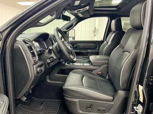 New 2026 RAM 2500 Limited image 18