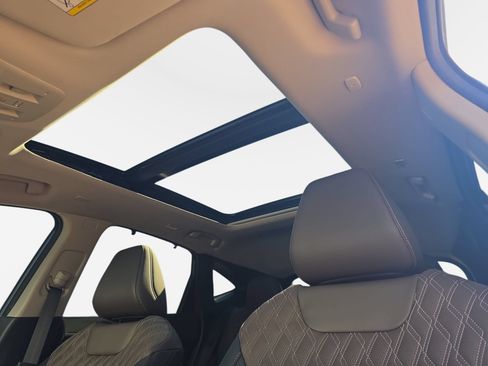 Used 2025 Nissan Murano Platinum w/ Cargo Package AWD/4WD image 29