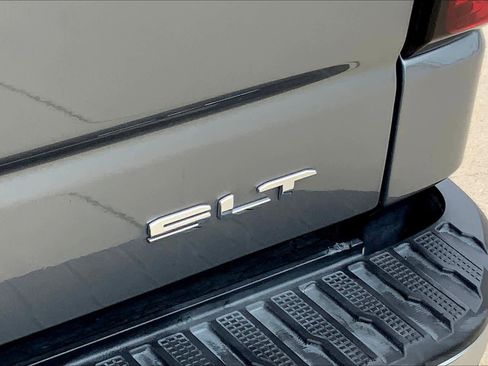 Used 2021 GMC Sierra 1500 SLT image 10