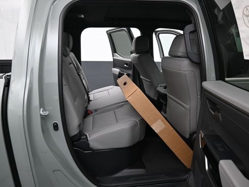 New 2026 Toyota Tundra Limited AWD/4WD image 12