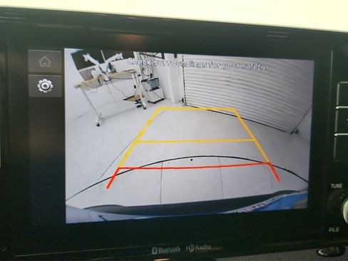 Used 2023 Kia Seltos LX image 21