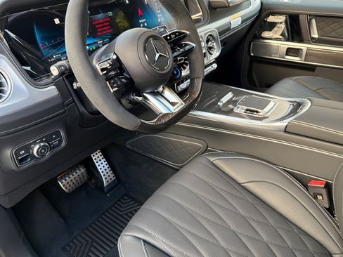 New 2026 Mercedes-Benz G 63 AMG 4MATIC image 9