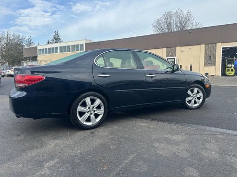 Used 2005 Lexus ES 330 image 4
