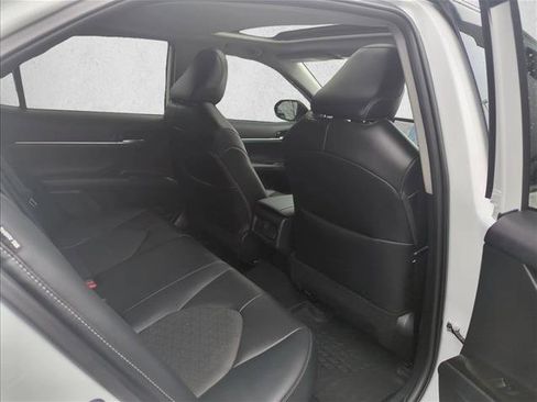 Used 2024 Toyota Camry XSE w/ Navigation Package image 17