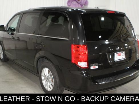 Used 2018 Dodge Grand Caravan SXT FWD image 27