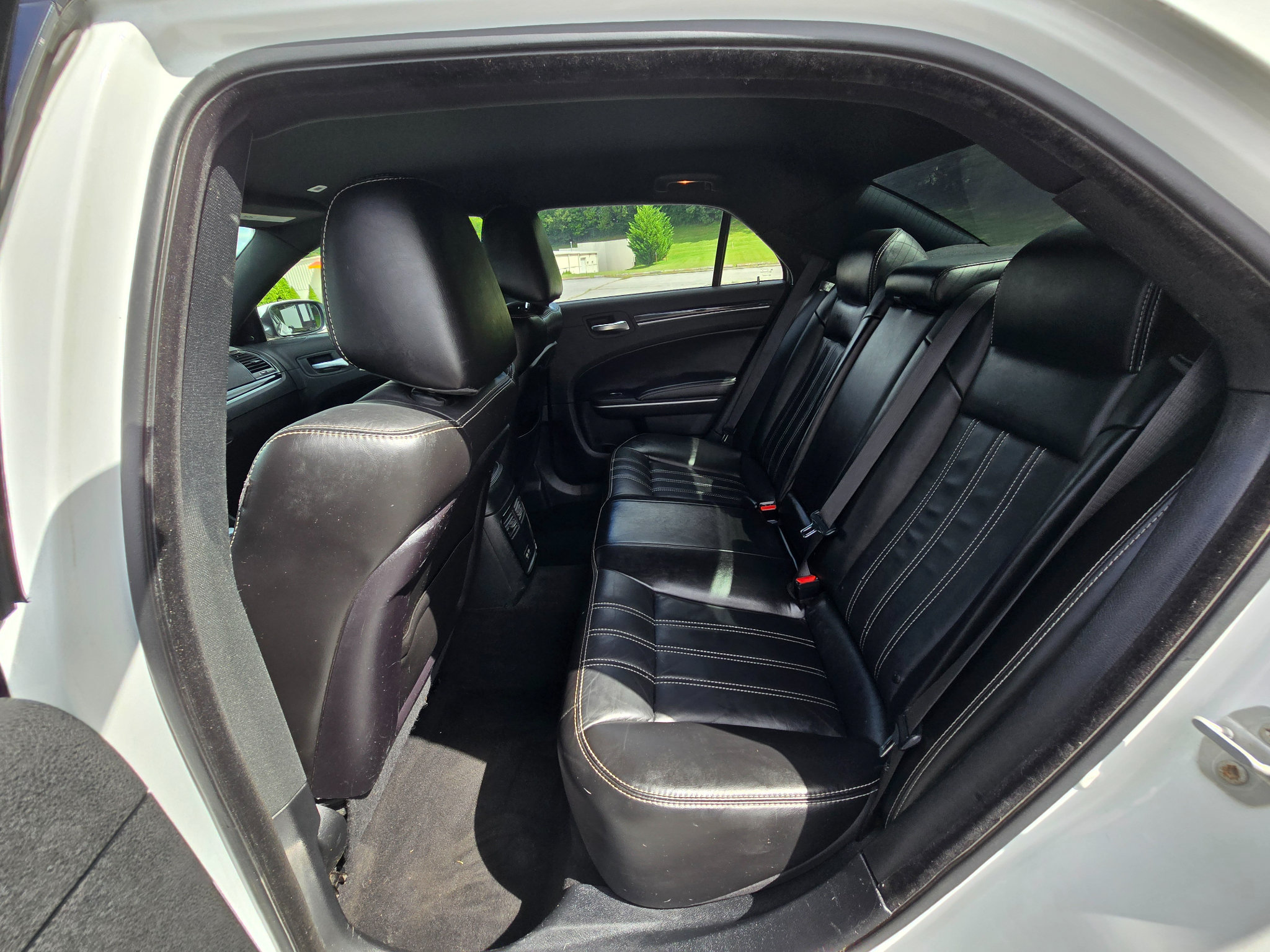 Used 2019 Chrysler 300 S RWD image 18