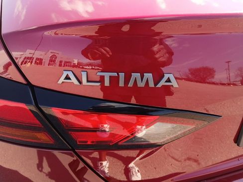 Used 2023 Nissan Altima 2.5 SL image 9