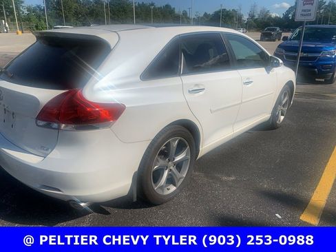Used 2015 Toyota Venza XLE w/ XLE Premium Package FWD image 8