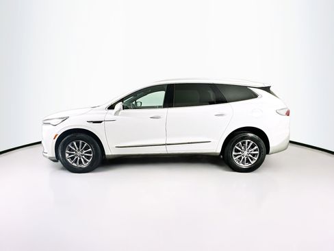 Used 2024 Buick Enclave Premium image 4