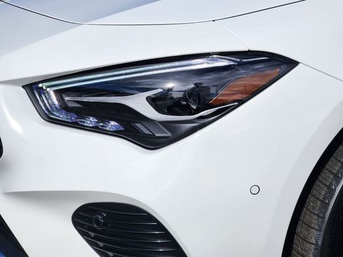 New 2026 Mercedes-Benz CLA 250 4MATIC image 8