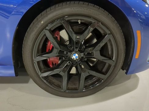 Used 2025 BMW 330i xDrive Sedan w/ M Sport Package AWD/4WD image 6