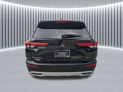 Used 2024 Mitsubishi Outlander SEL FWD image 5