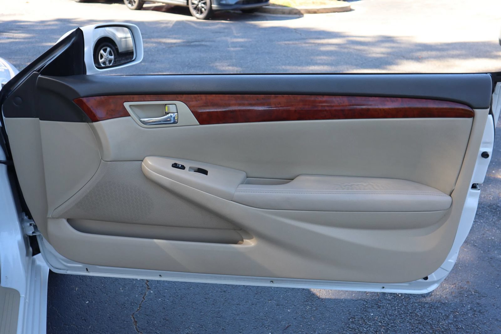 Used 2006 Toyota Solara SLE FWD image 13