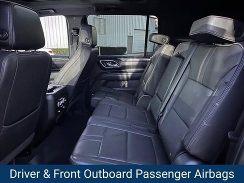 Certified 2023 Chevrolet Suburban RST image 18