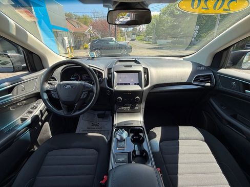 Used 2020 Ford Edge SE AWD/4WD image 10