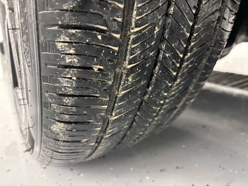 Used 2023 Nissan Sentra SR w/ Midnight Edition Package image 36