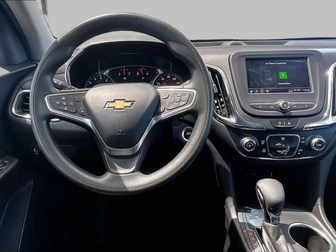 Used 2023 Chevrolet Equinox LT FWD image 6