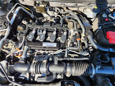 Used 2020 Honda Accord Sport image 9