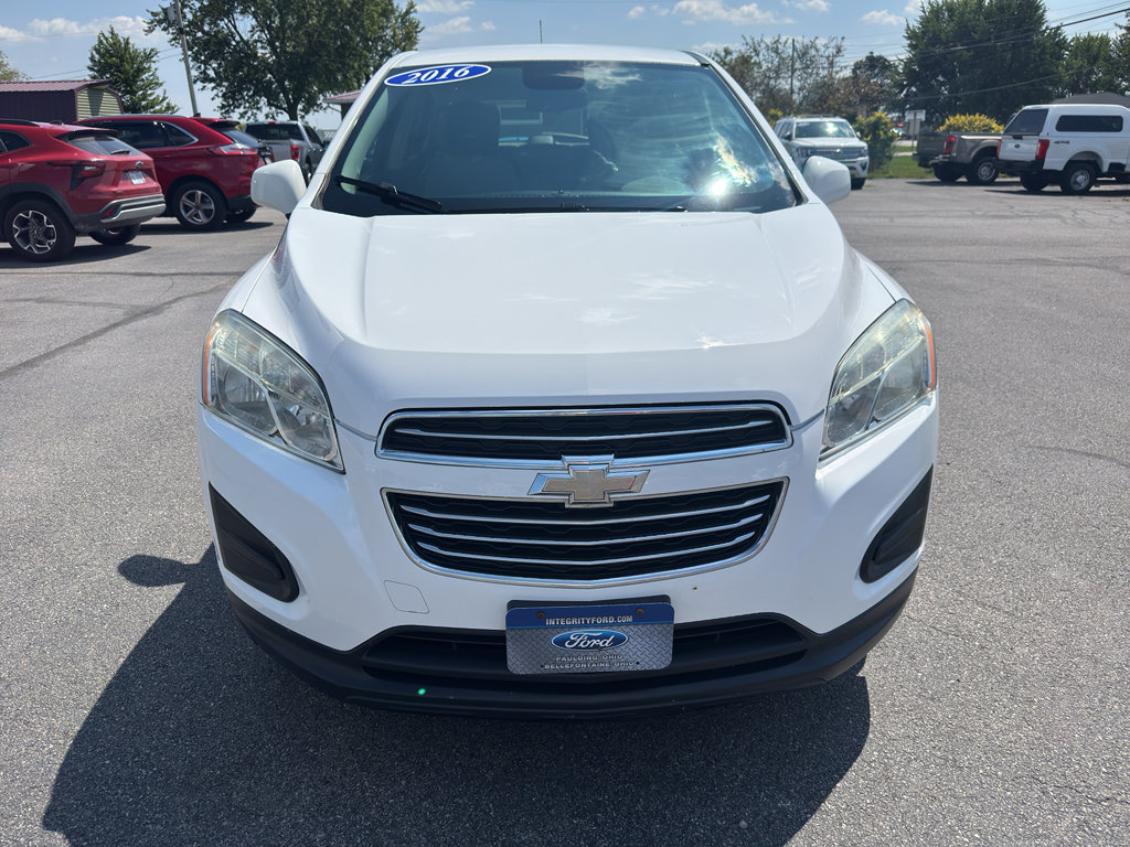 Used 2016 Chevrolet Trax LS AWD/4WD image 5
