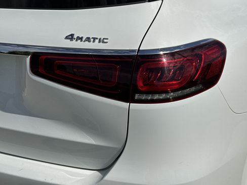Used 2020 Mercedes-Benz GLS 580 4MATIC image 10