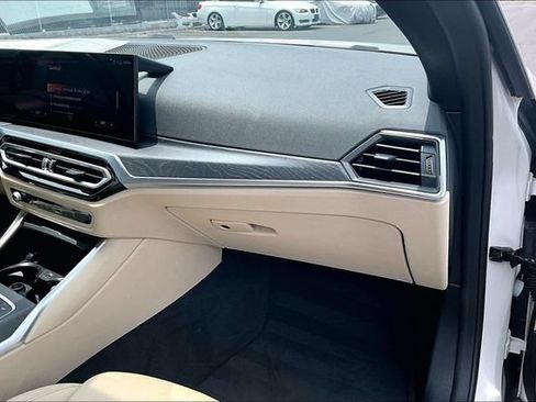 Used 2023 BMW i4 eDrive35 RWD image 16