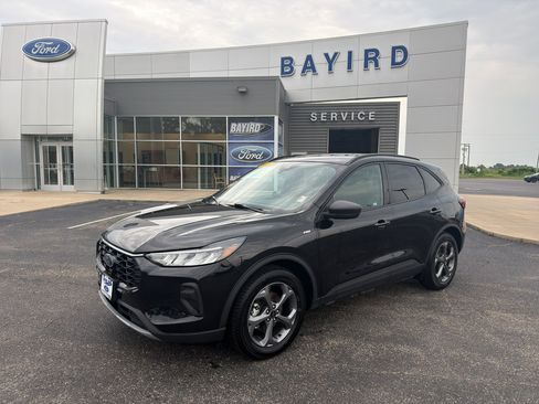 Used 2025 Ford Escape ST-Line FWD image 1