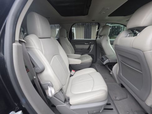 Used 2014 GMC Acadia SLT FWD image 11