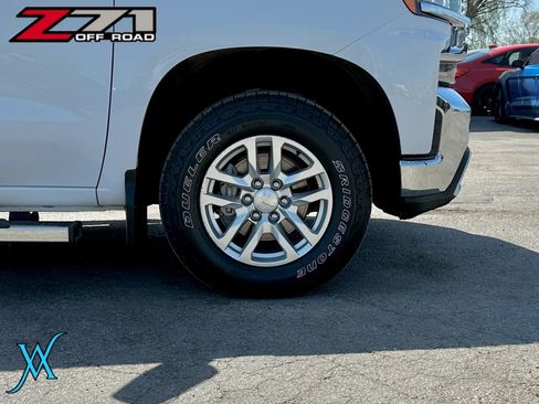 Used 2019 Chevrolet Silverado 1500 LT w/ All-Star Edition AWD/4WD image 9