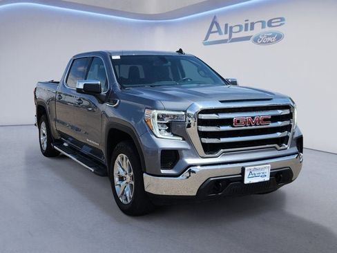 Used 2022 GMC Sierra 1500 SLE w/ X31 Off-Road Package AWD/4WD image 7